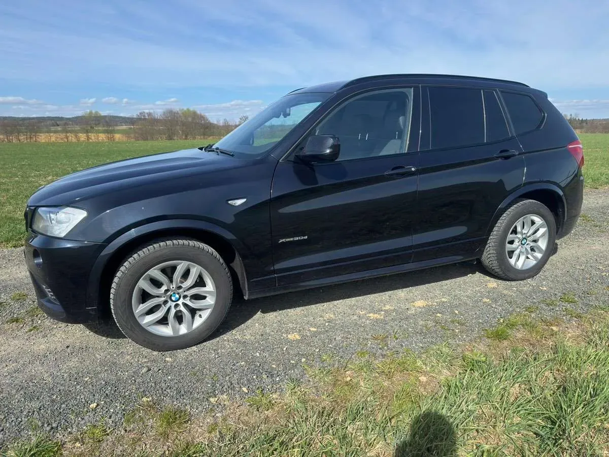BMW X3 2013 photo 2