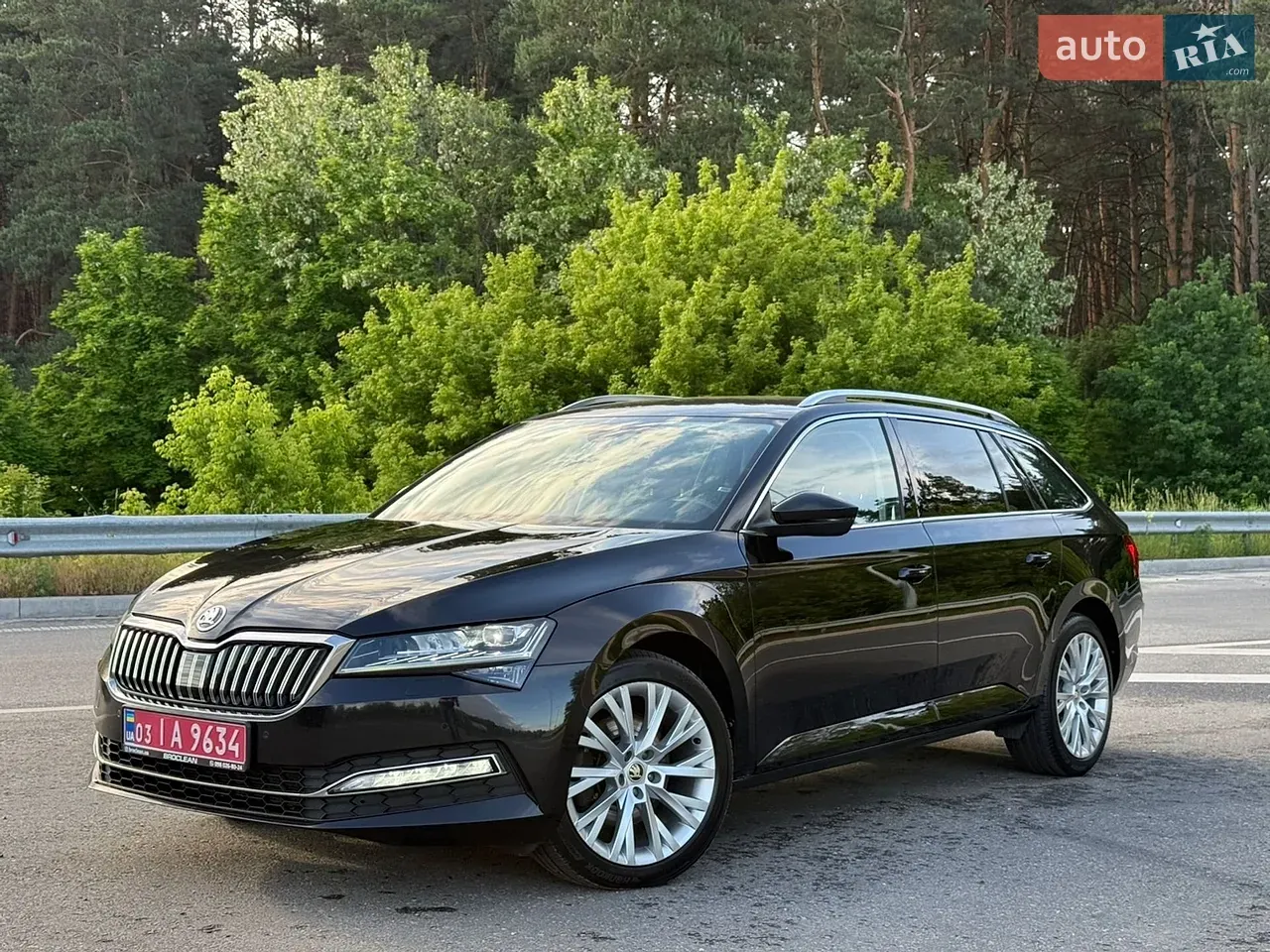 Skoda Superb 2023 photo 4