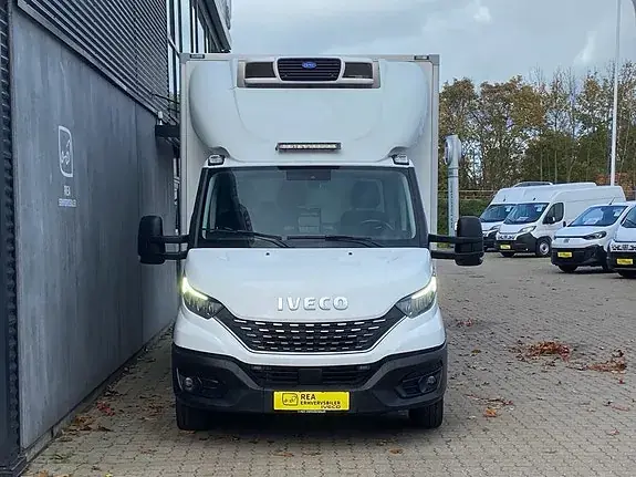Iveco Daily 2021 photo 4