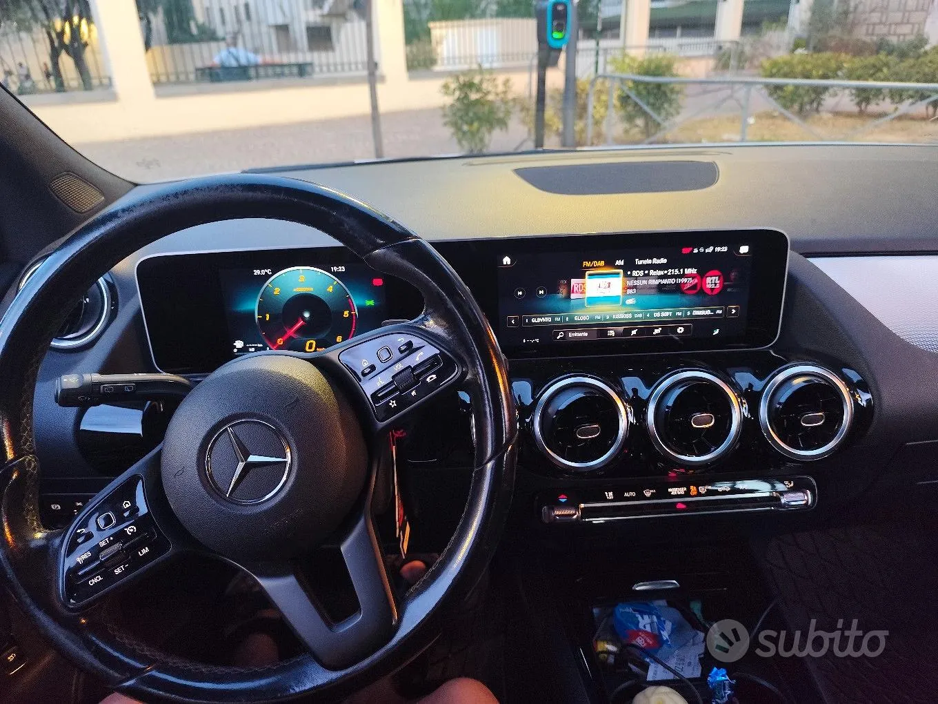 Mercedes-Benz B 180 2020 photo 5