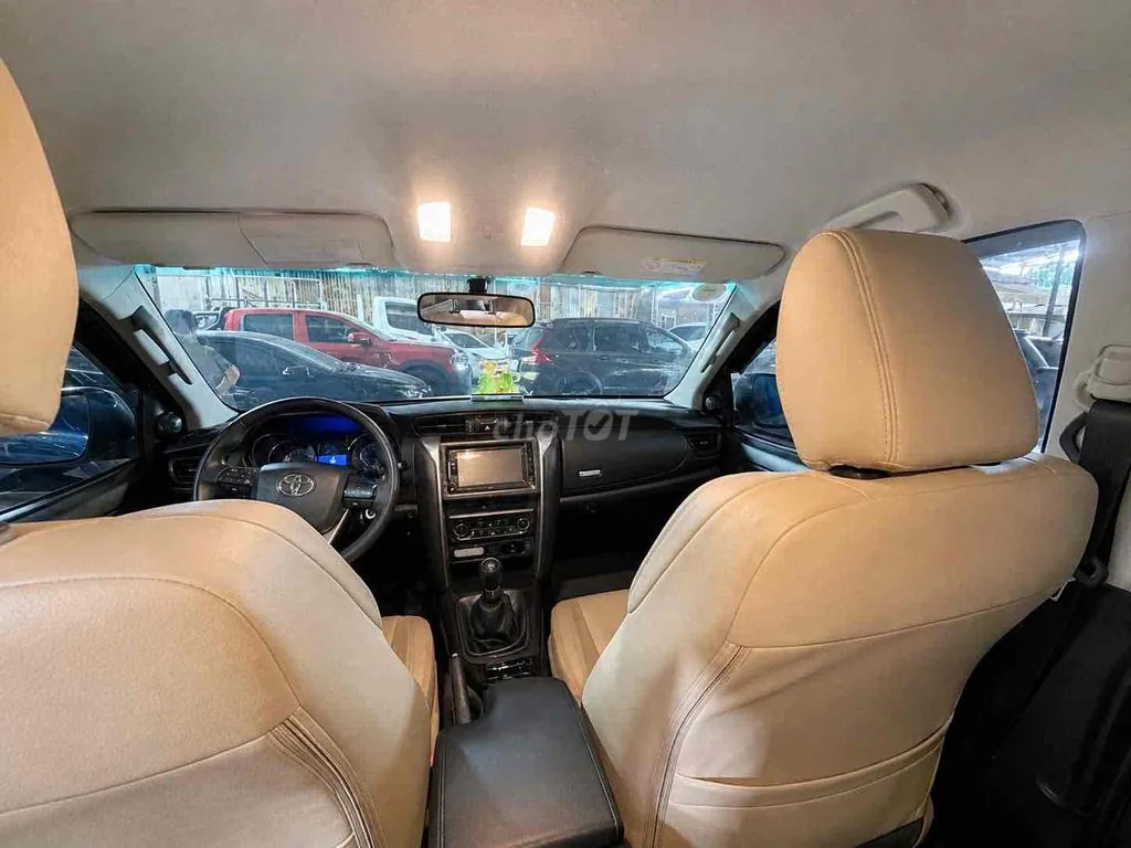 Toyota Fortuner 2017 photo 4