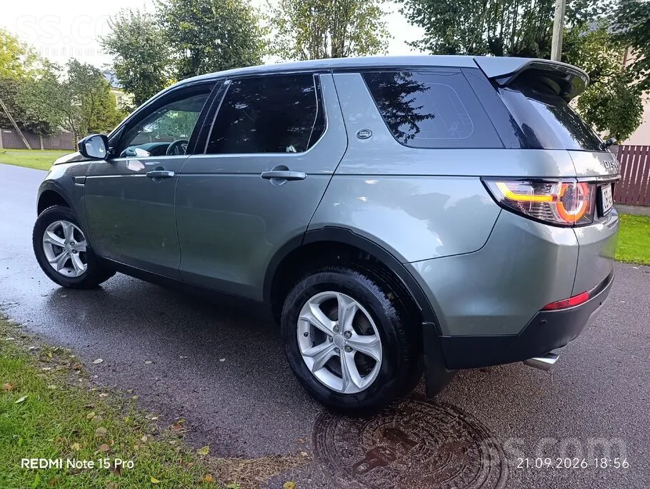 Land Rover Discovery Sport 2016 photo 4
