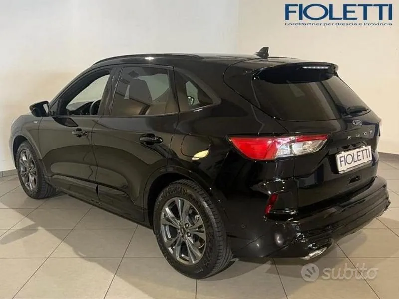 Ford Kuga 2021 photo 2