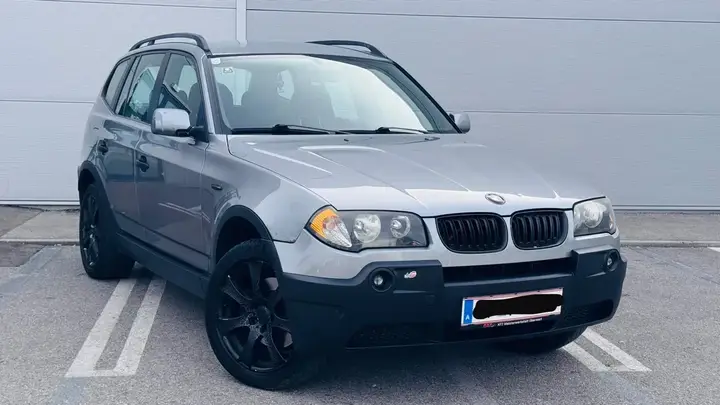 BMW X3 2004 photo 2