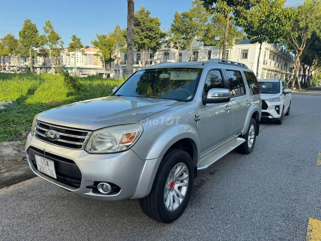 Ford Everest 2014 photo 3