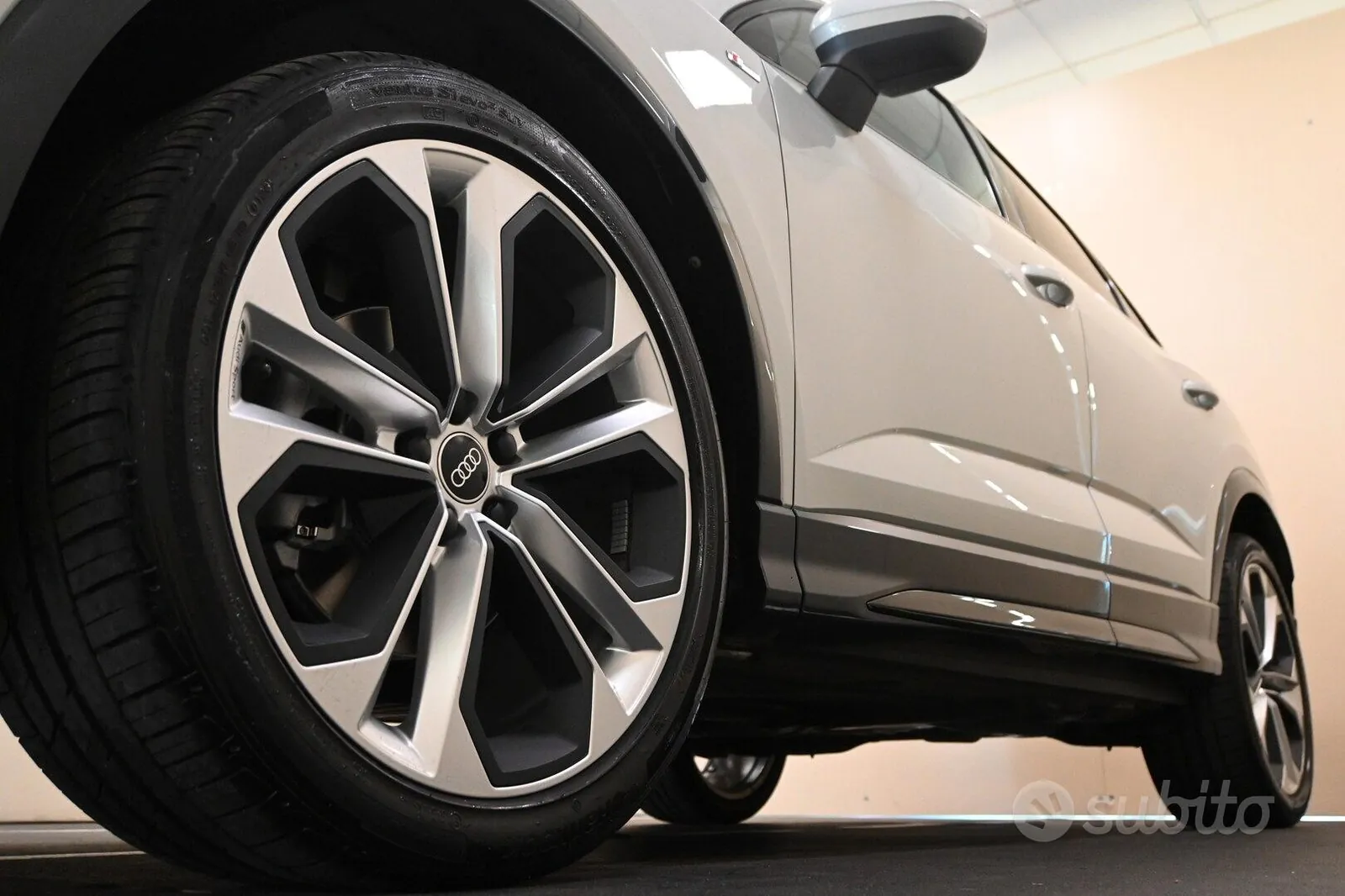 Audi Q3 2023 photo 4