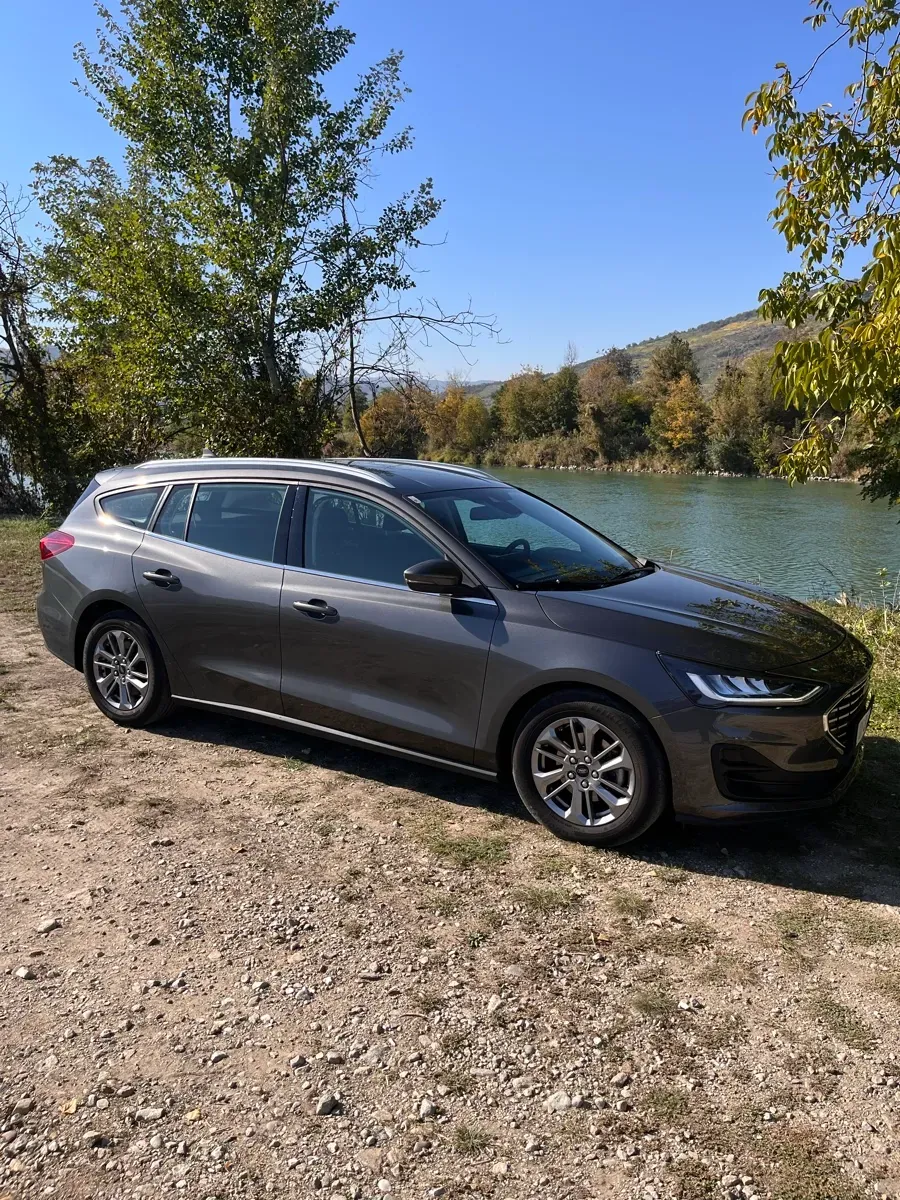 Ford Focus 2023 photo 3