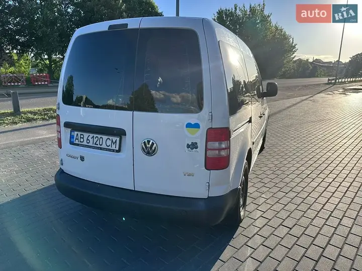 Volkswagen Caddy 2011 photo 4
