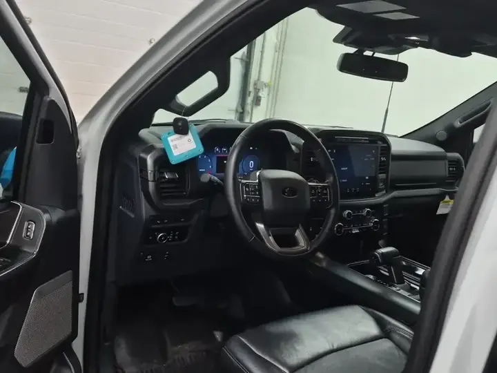 Ford F-150 2024 photo 2