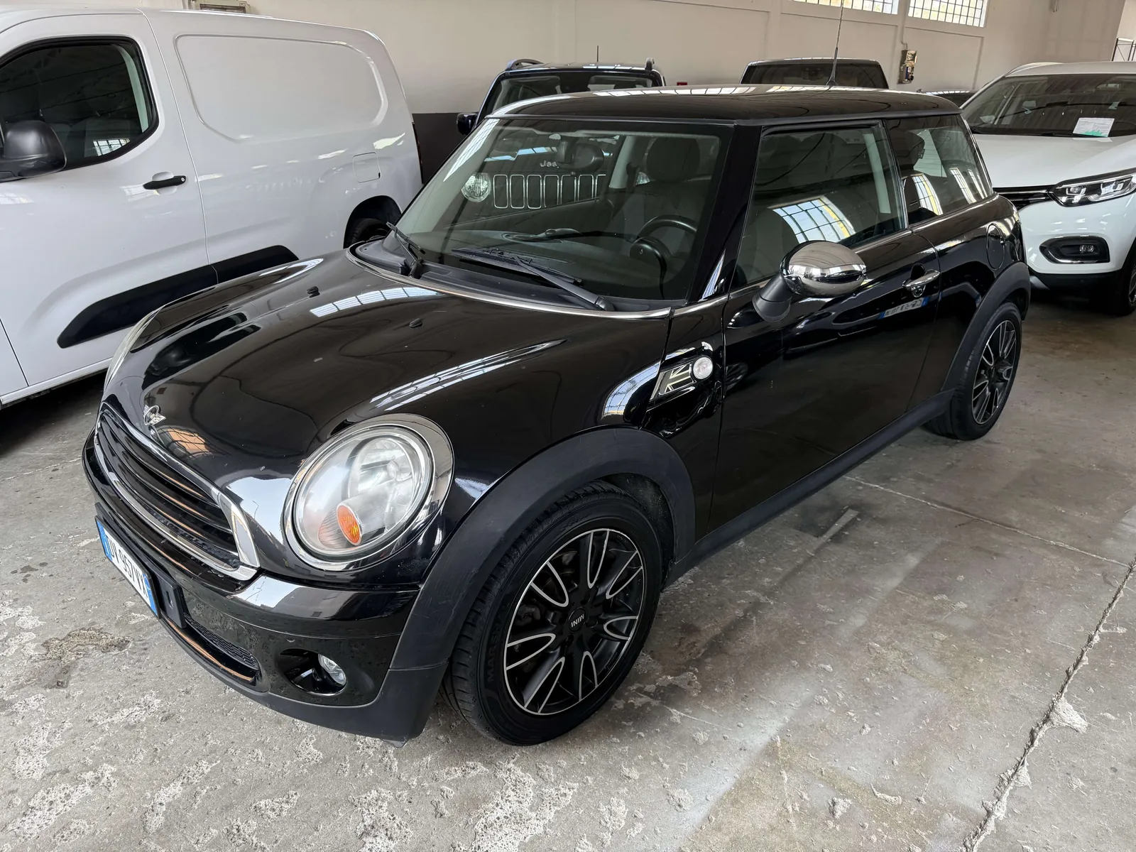Mini One 2009 photo 2
