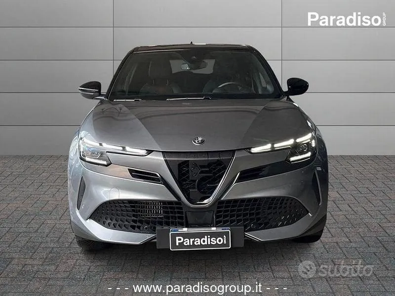 Alfa Romeo Junior 2025 photo 3