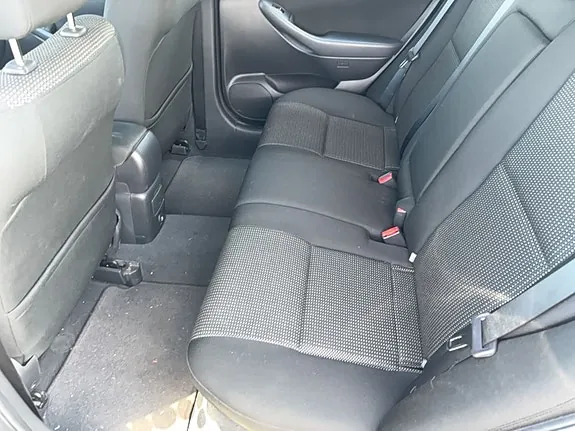 Toyota Avensis 2006 photo 5