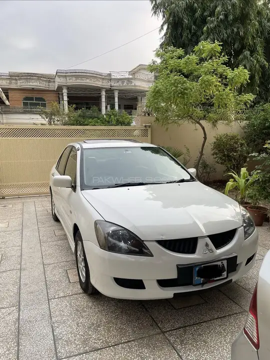 Mitsubishi Lancer