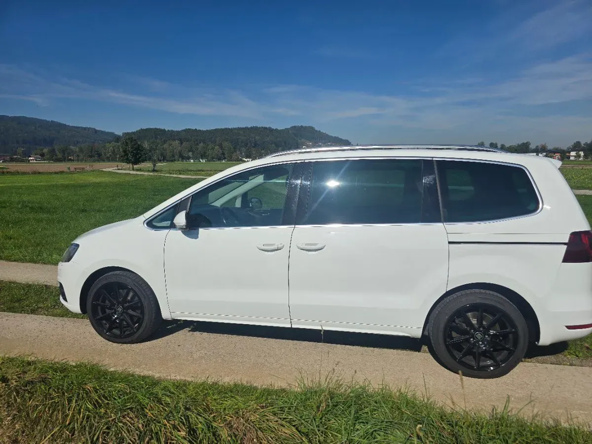 Seat Alhambra 2017 photo 3
