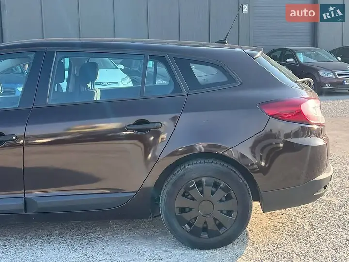 Renault Megane 2013 photo 4