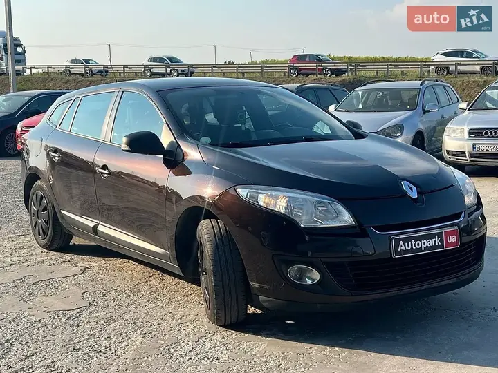 Renault Megane 2013 photo 3