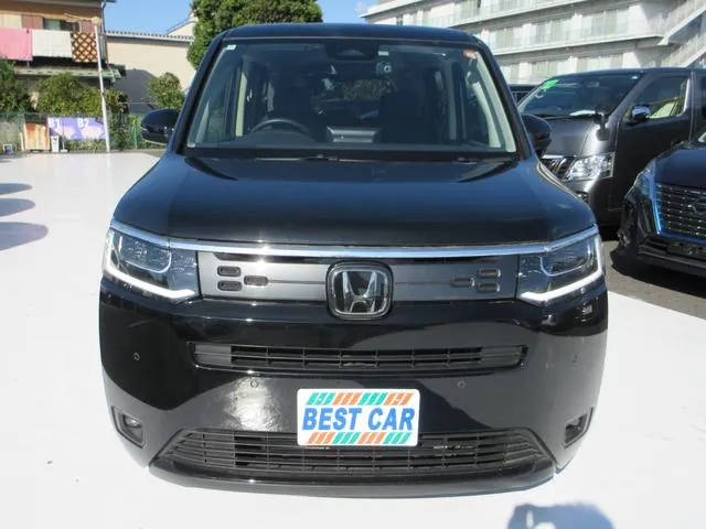 Honda Stepwagon 2025 photo 5