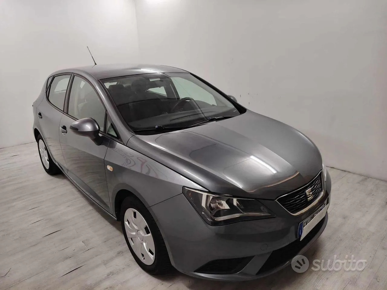 Seat Ibiza 2017 photo 2