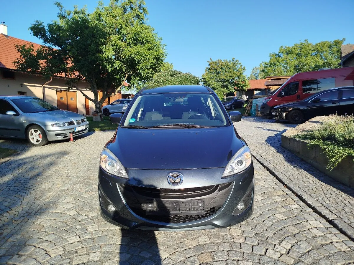 Mazda 5 2010 photo 2