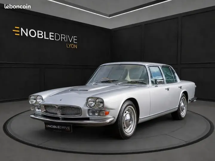 Maserati Quattroporte
