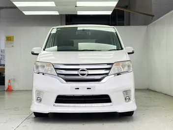 Nissan Serena 2012 photo 3