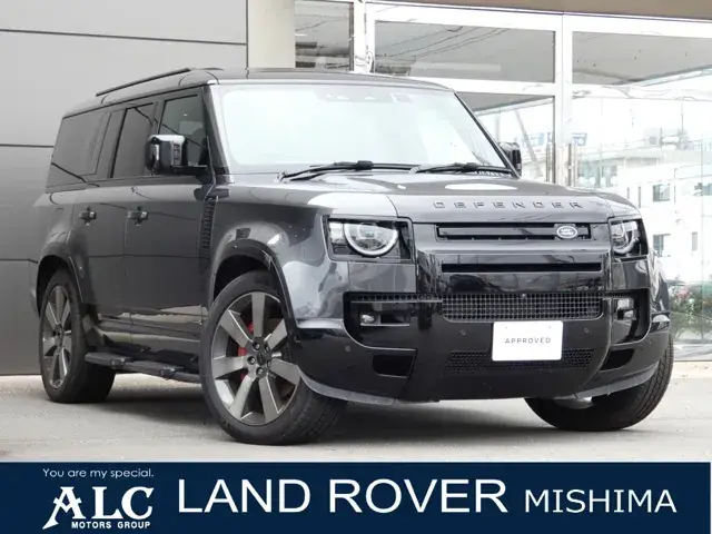 Land Rover Defender 130
