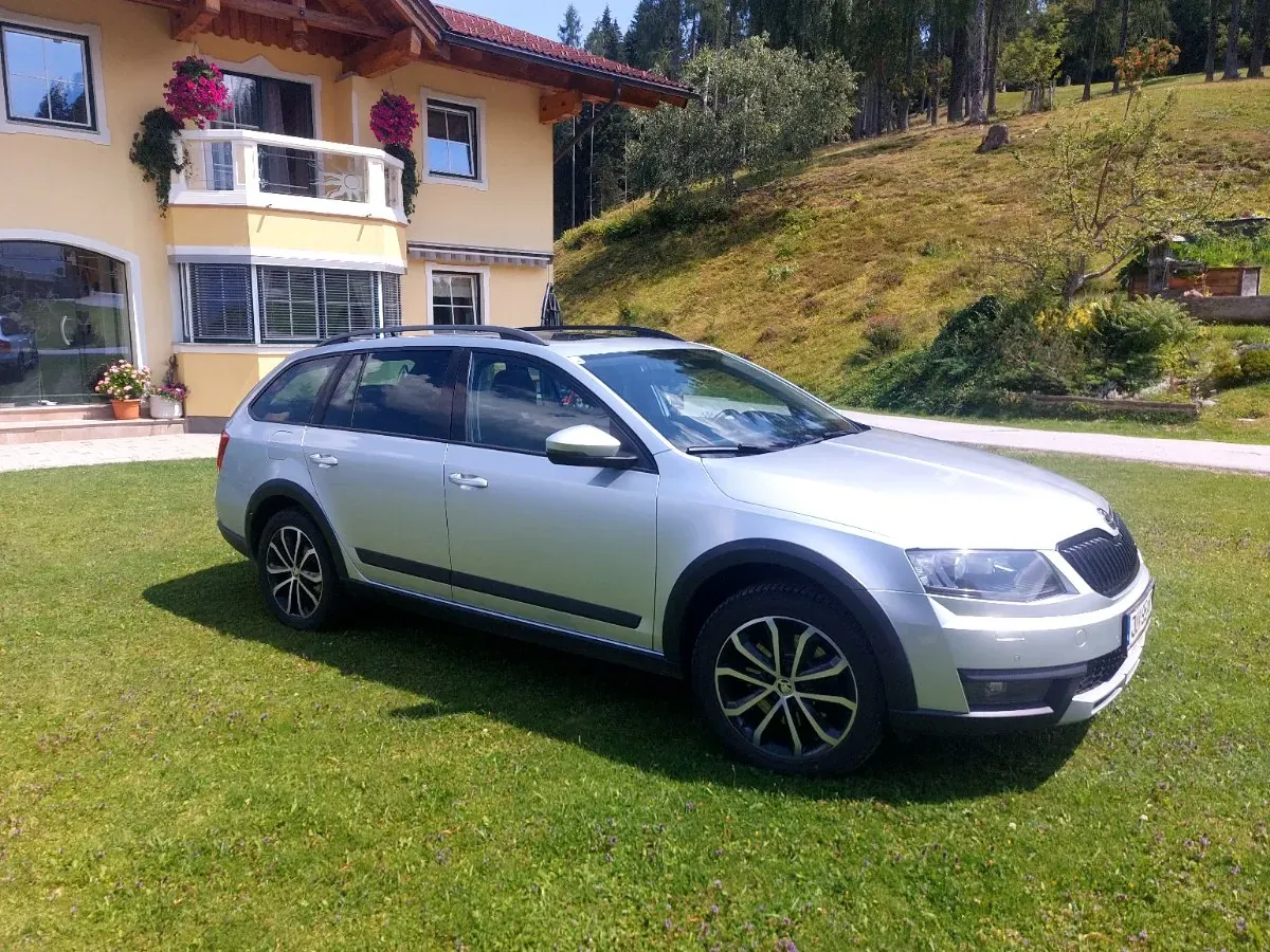 Skoda Octavia 2016 photo 3