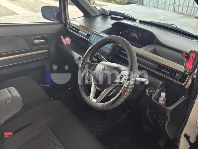 Suzuki Wagon R 2025 photo 3