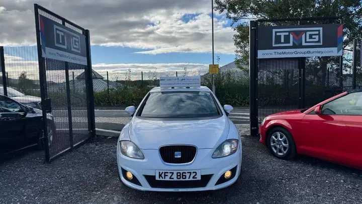 Seat Leon 2012 photo 5
