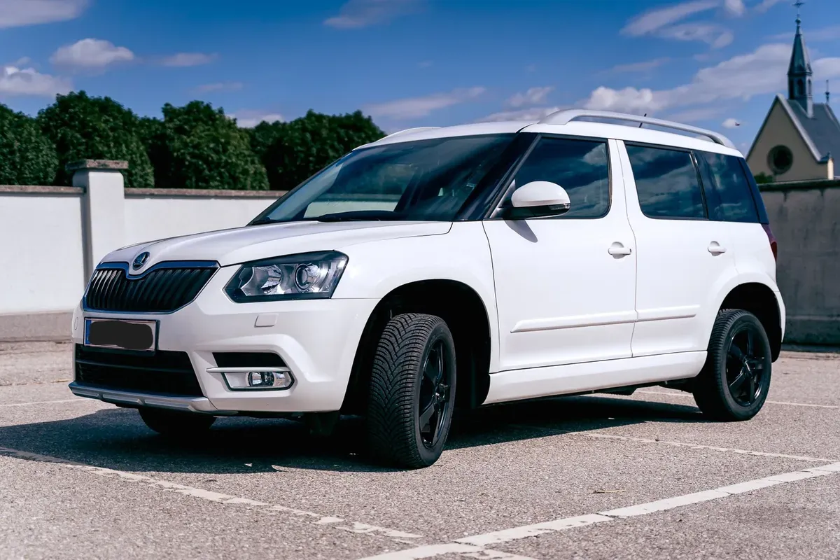 Skoda Yeti 2015 photo 2