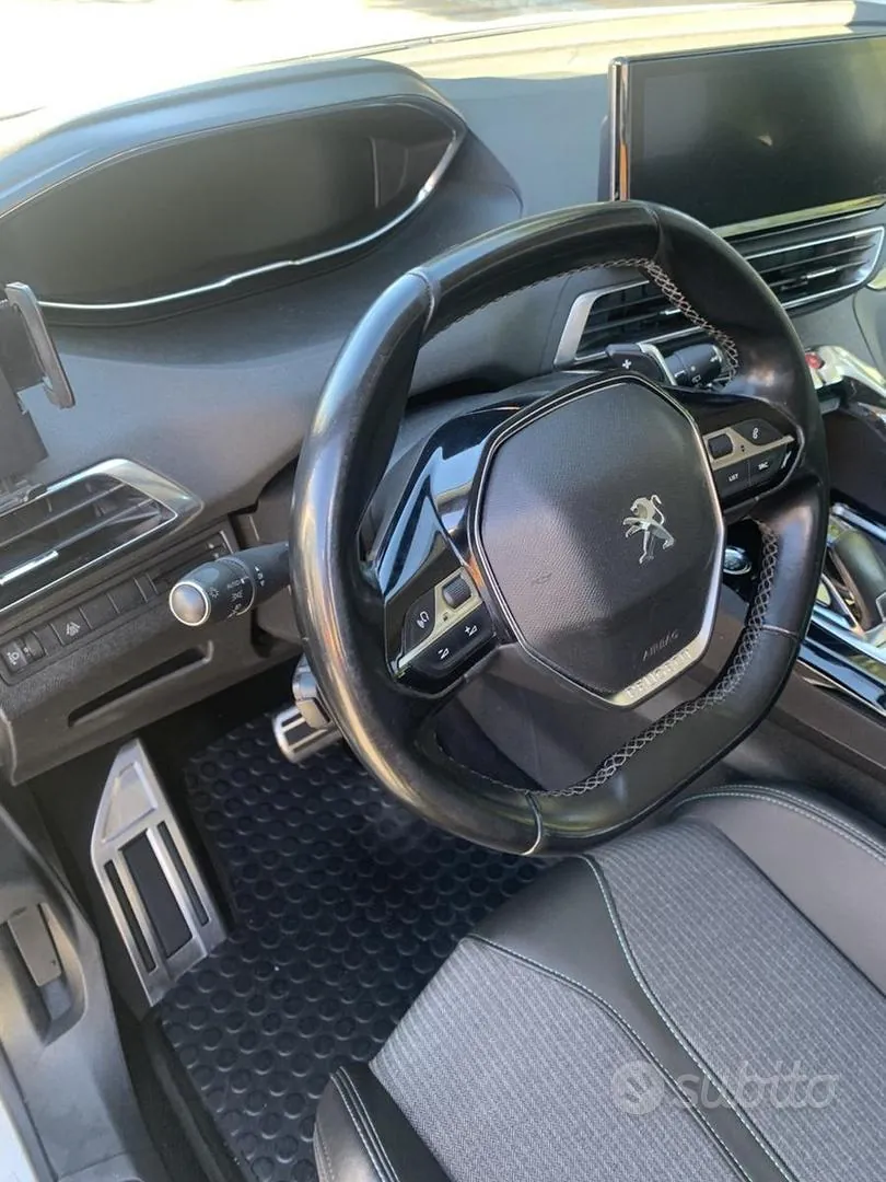 Peugeot 3008 2021 photo 5
