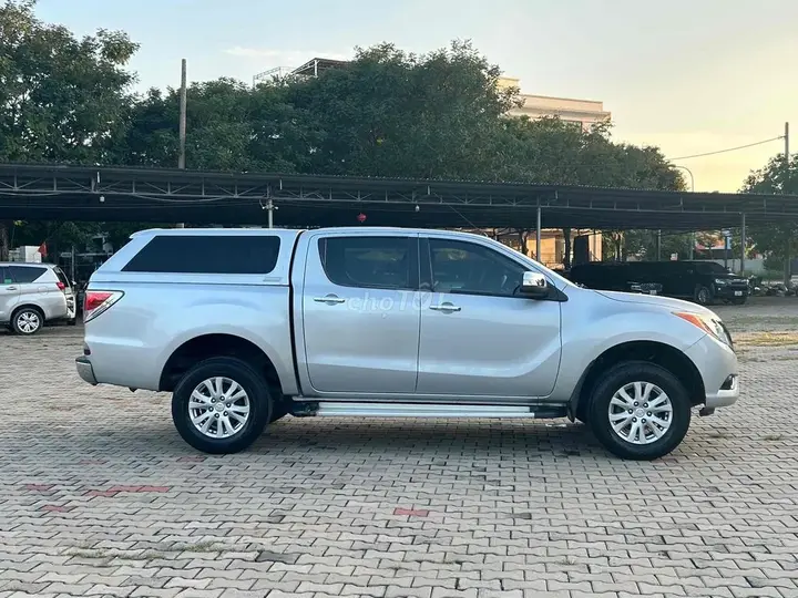 Mazda Bt-50 2015 photo 4