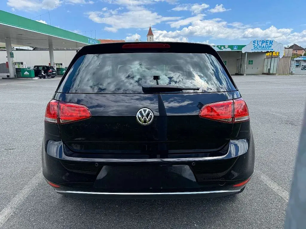 Volkswagen Golf 2013 photo 3