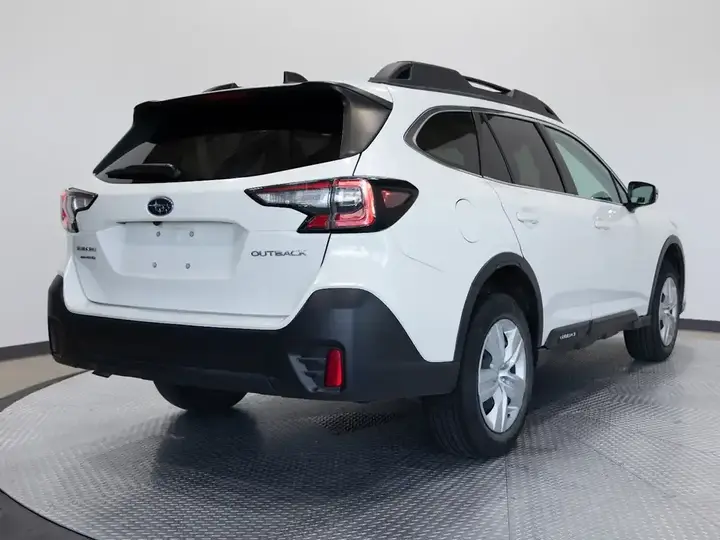 Subaru Outback 2022 photo 5