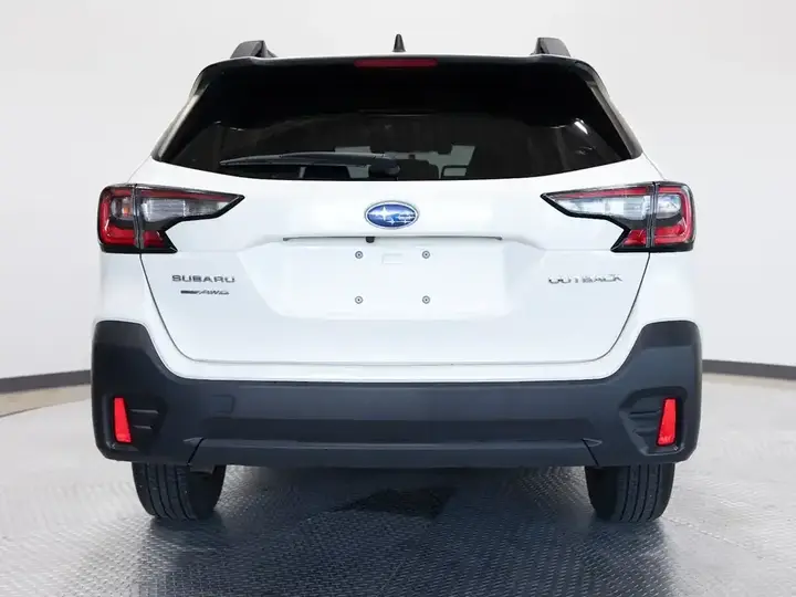 Subaru Outback 2022 photo 4