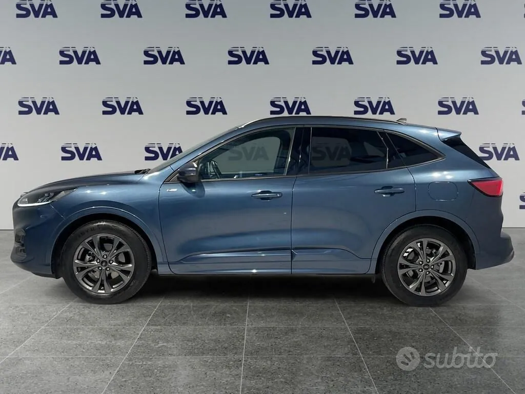 Ford Kuga 2023 photo 3