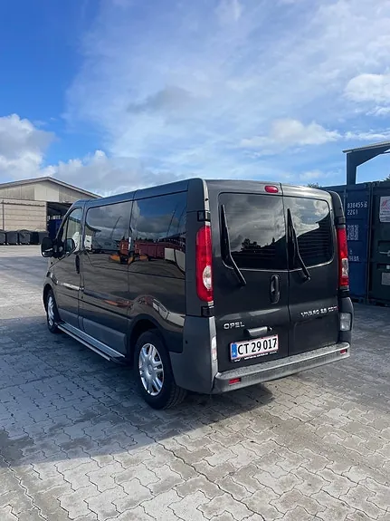 Opel Vivaro 2006 photo 4