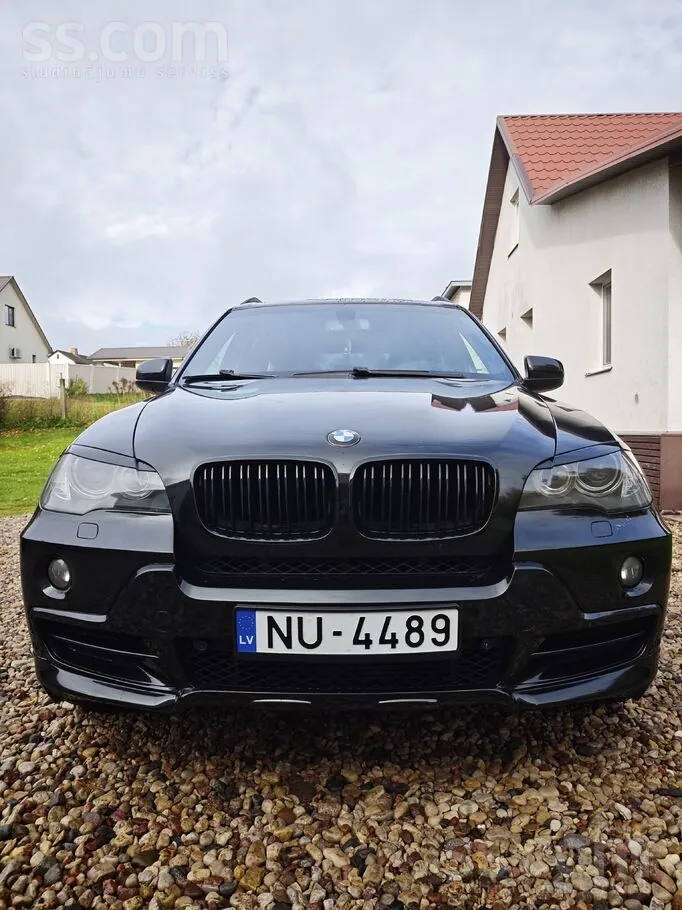 BMW X5 2007 photo 2