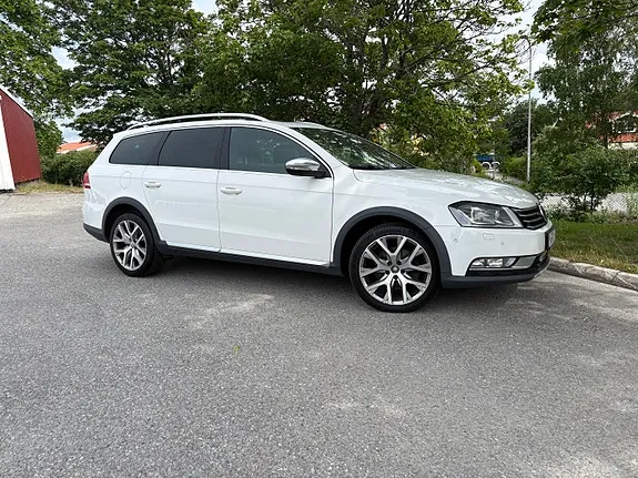 Volkswagen Passat Alltrack 2015 photo 2