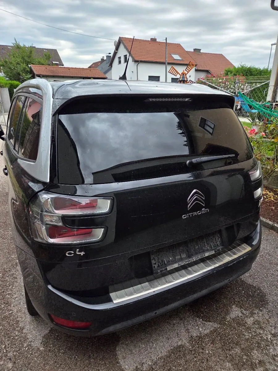 Citroen Grand C4 Picasso 2017 photo 3