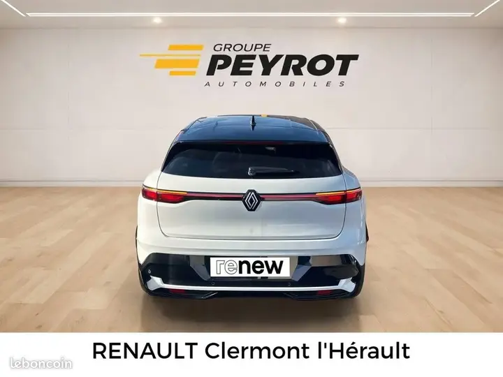 Renault Megane 2023 photo 4