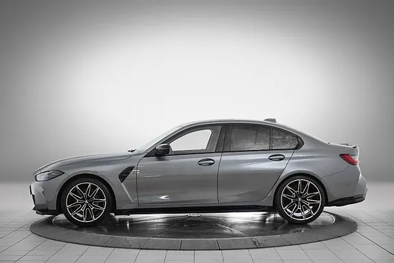 BMW M3 2022 photo 2