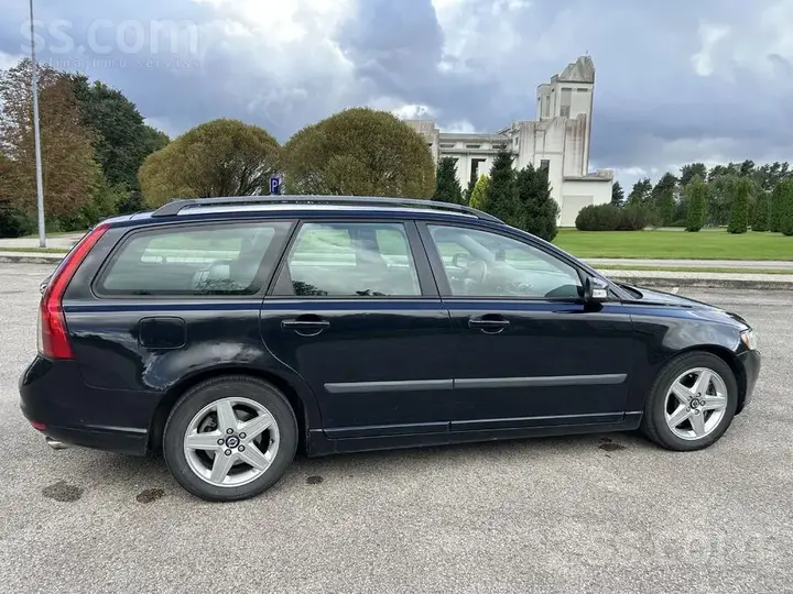 Volvo V50 2008 photo 4