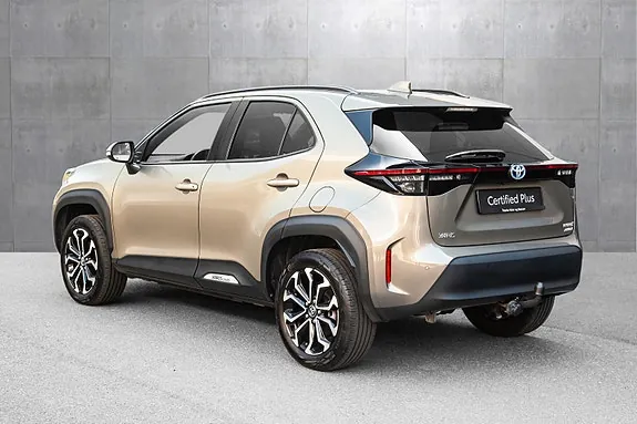 Toyota Yaris Cross 2023 photo 2