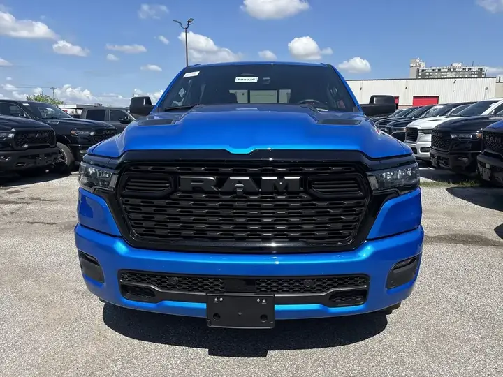 Ram 1500 2026 photo 2