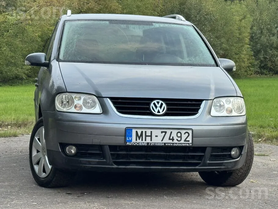 Volkswagen Touran 2005 photo 3