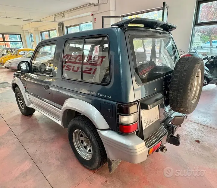 Mitsubishi Pajero 1993 photo 5