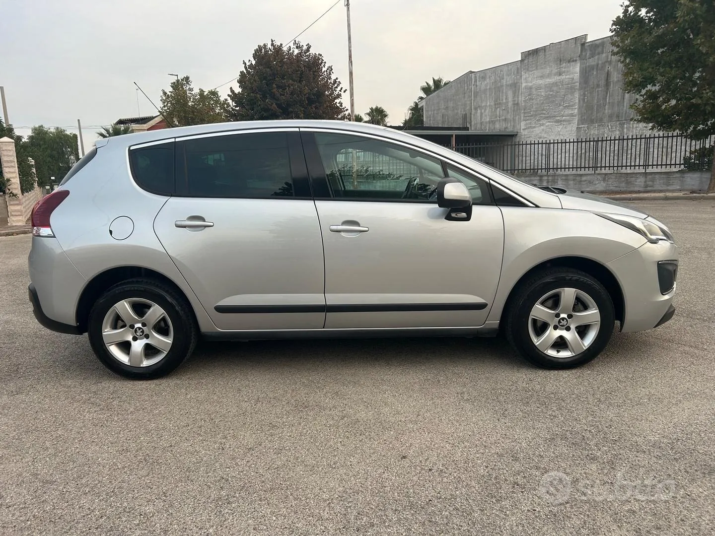 Peugeot 3008 2015 photo 2