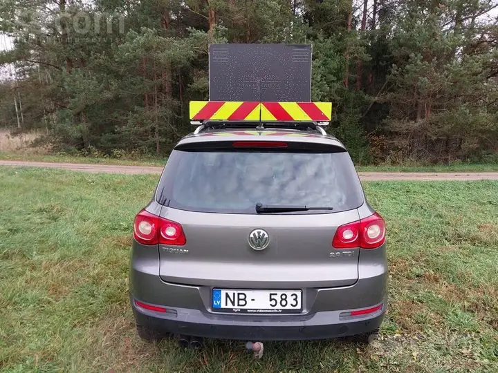Volkswagen Tiguan 2010 photo 3