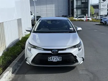 Toyota Corolla 2023 photo 3